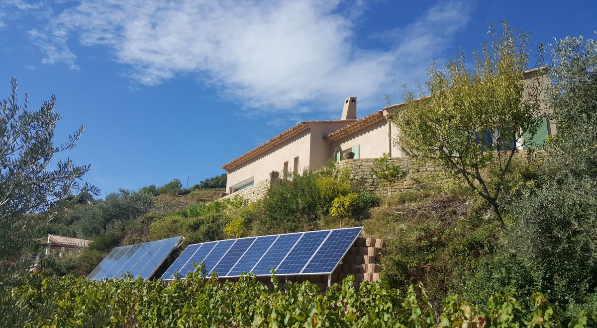 Le beausset (83): solaire thermique et solaire PV